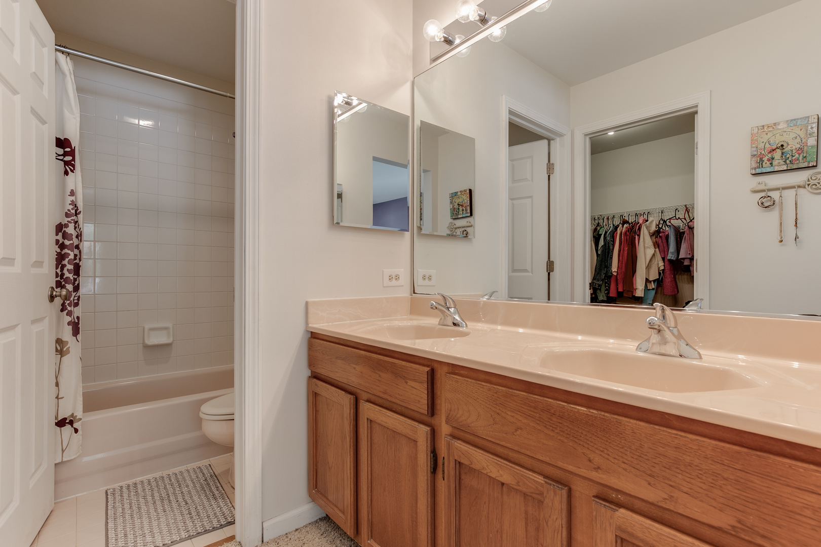 506 Indian Ridge Trail Wauconda, IL 60084 - Photo 13 of 32 Gallery Image 13