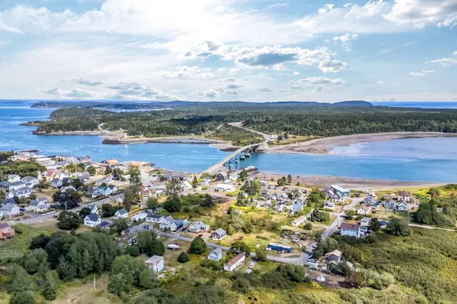 $189,900 | 56 Washington Street, Lubec, ME 04652