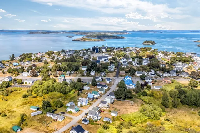 $189,900 | 56 Washington Street, Lubec, ME 04652