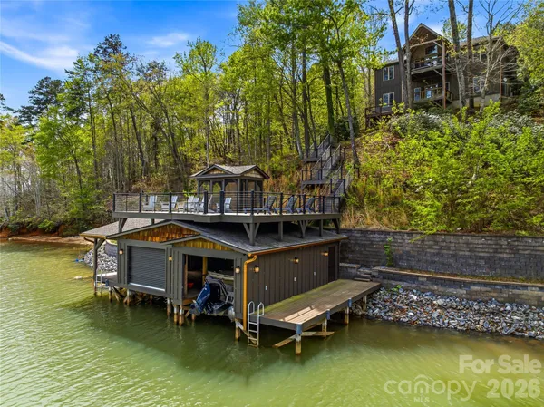 $3,500,000 | 402 Holmstead Drive, Lake Lure, NC 28746