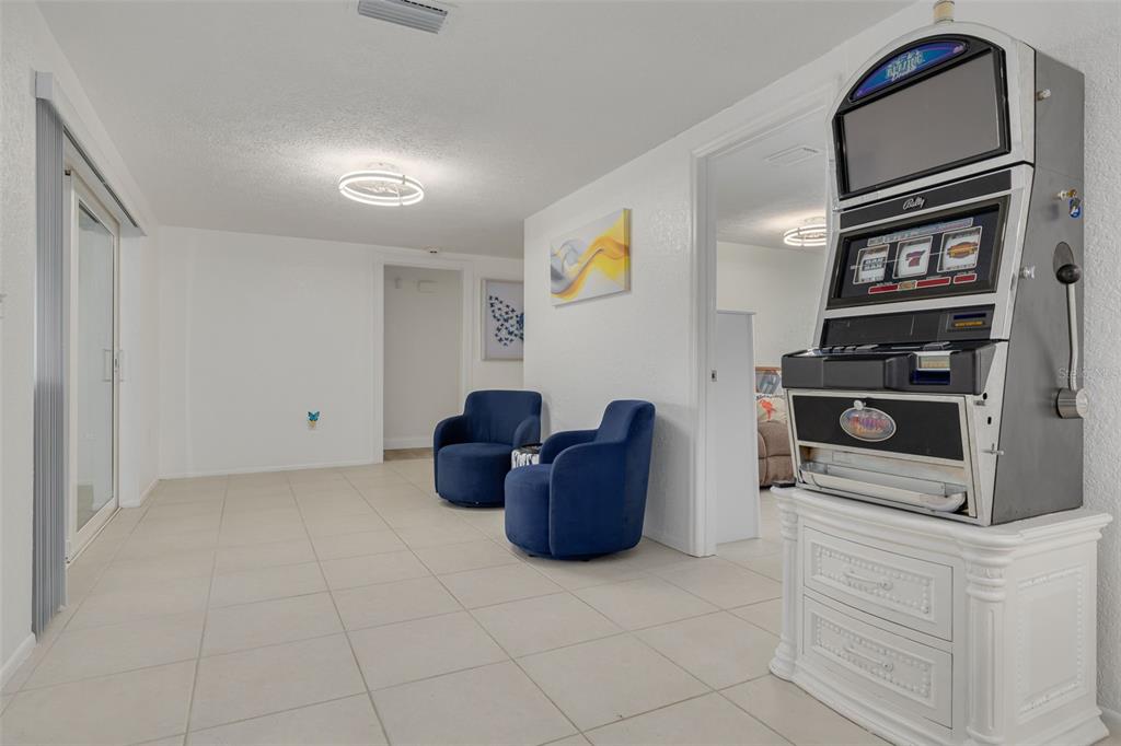 7312 Vienna Lane Port Richey, FL 34668 - Photo 11 of 39 Gallery Image 11
