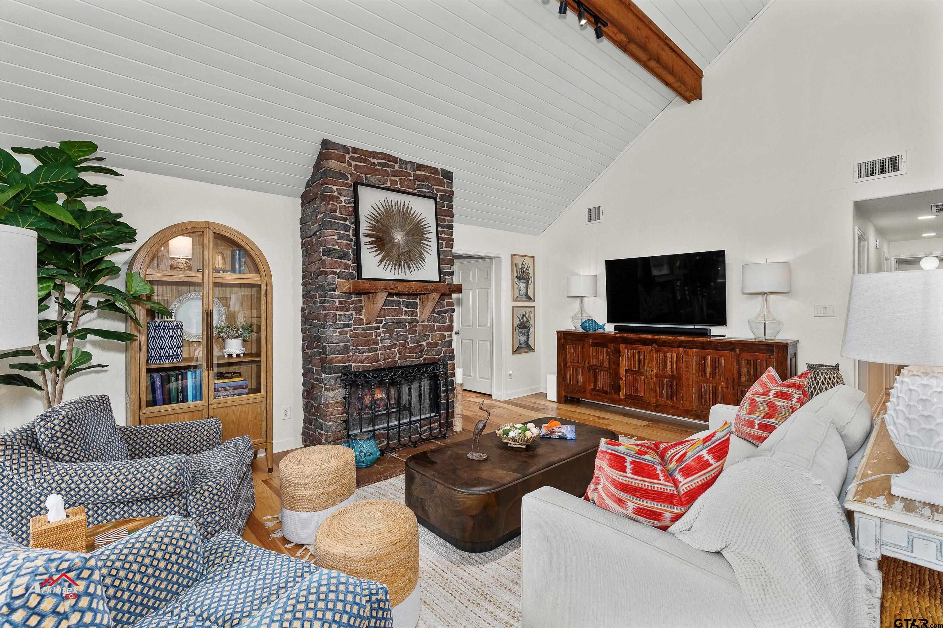 4271 Cypress Village Road Karnack, TX 75661 - Photo 11 of 48