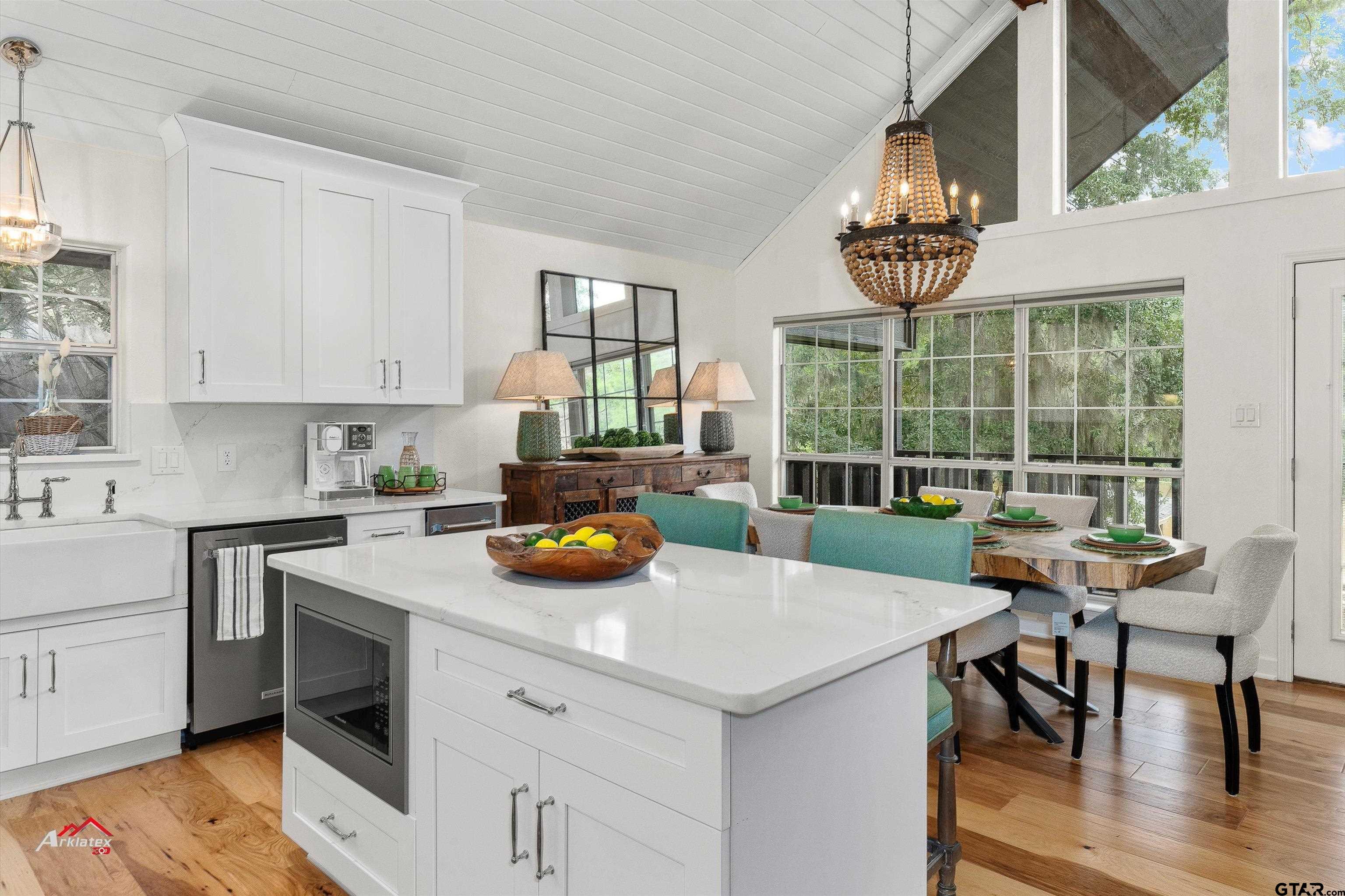 4271 Cypress Village Road Karnack, TX 75661 - Photo 15 of 48