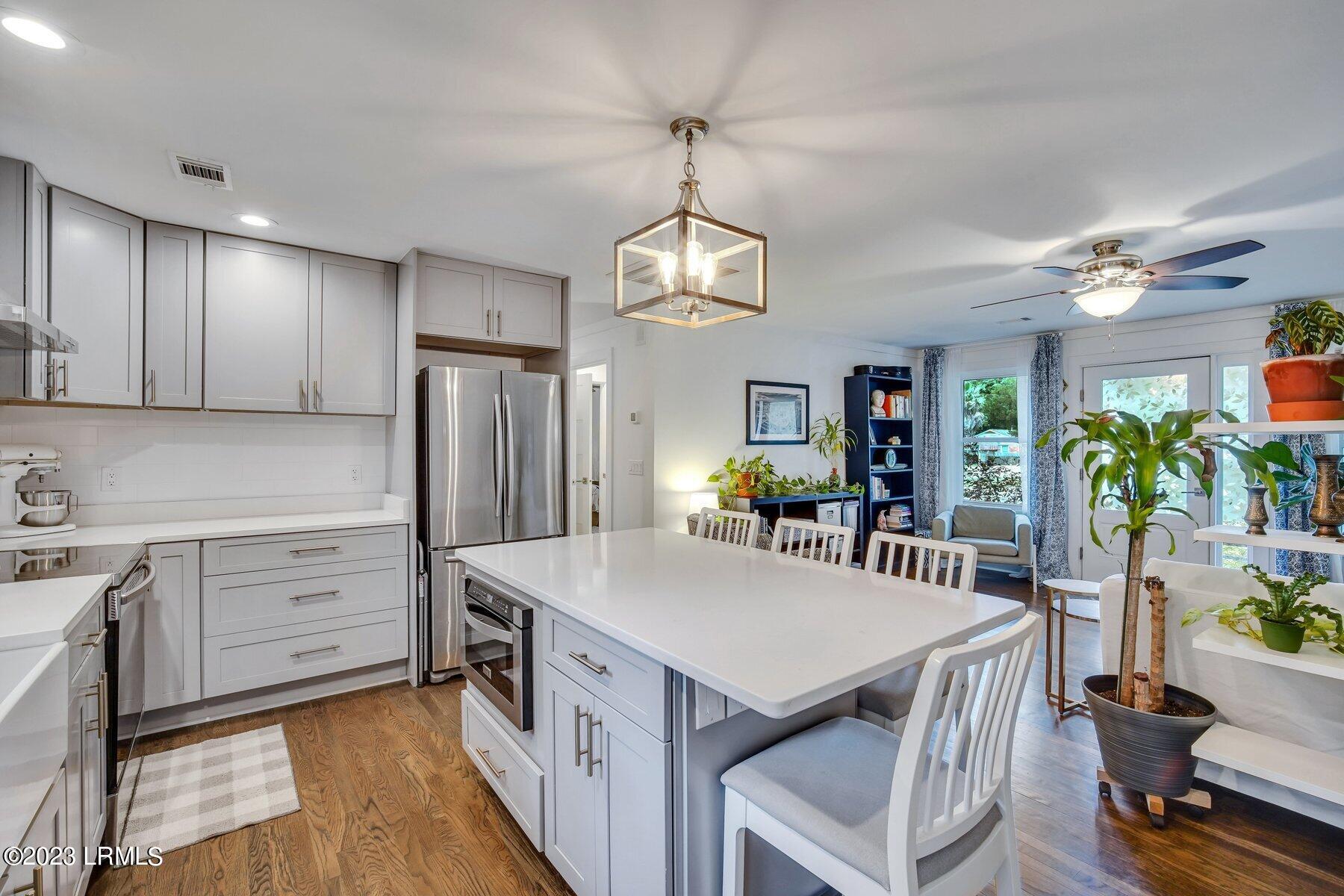 2308 Mossy Oaks Road Beaufort, SC 29902 - Photo 12 of 36 DSC00371.jpg-SMALL
