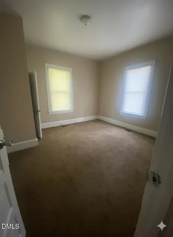 a view of empty room with window