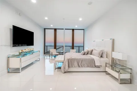 $4,995,000 | 3131 Northeast 7th Avenue, Unit UPH5303, Miami, FL 33137
