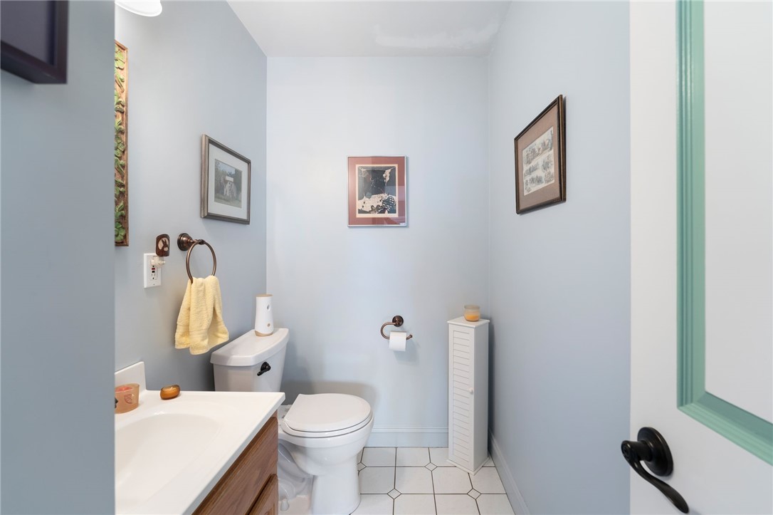 253 Chapmans Avenue Warwick, RI 02886 - Photo 19 of 42