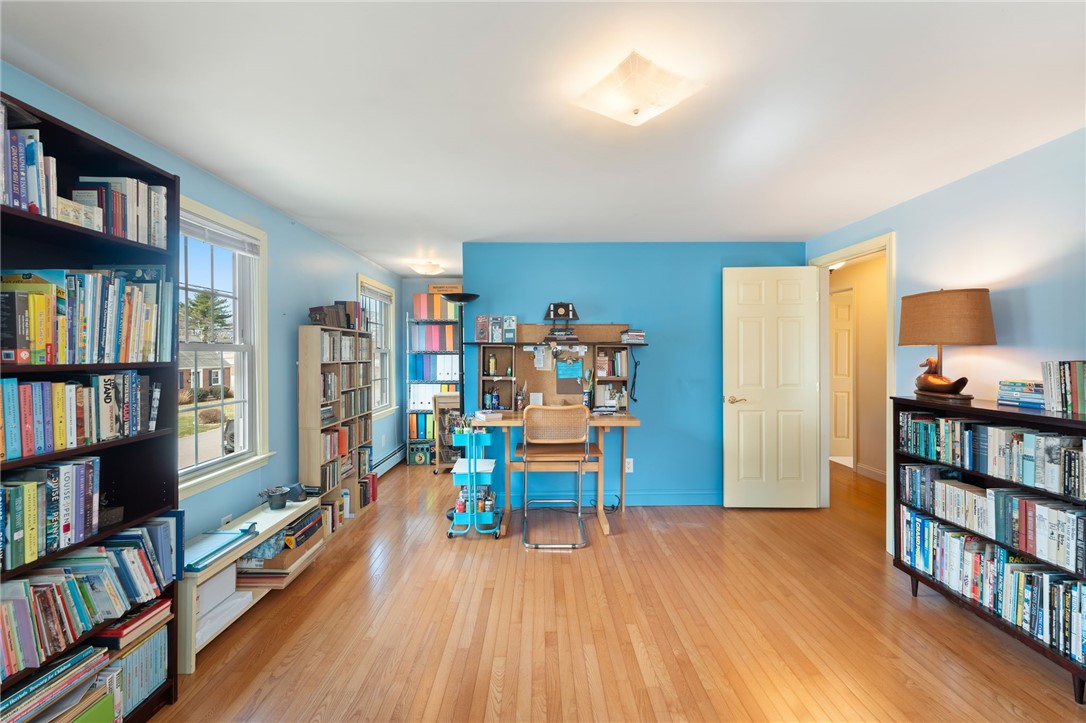 253 Chapmans Avenue Warwick, RI 02886 - Photo 31 of 42