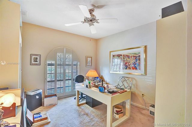 $2,320,000 | 200 Atlantic Isle, Sunny Isles Beach, FL 33160