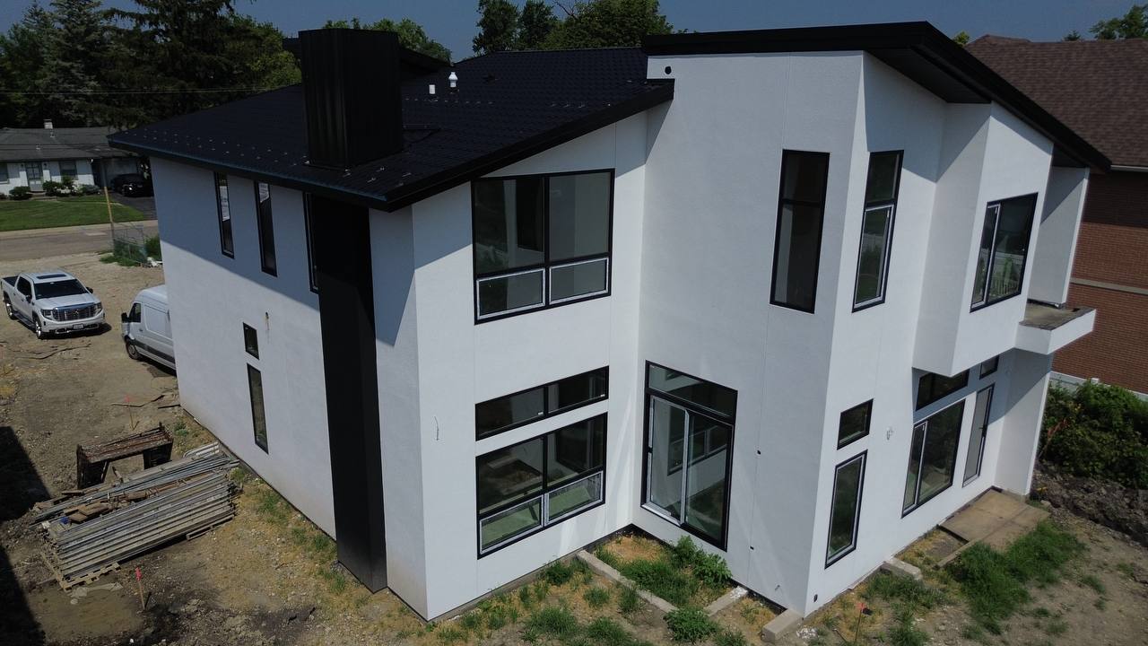 795 Greenwood Road Northbrook, IL 60062 - Photo 2 of 6 a house view with a outdoor space