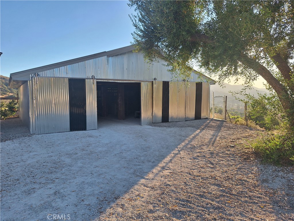 31312 Indian Oak Road Acton, CA 93510 - Photo 3 of 48 "Barn" with loft for cars or animals