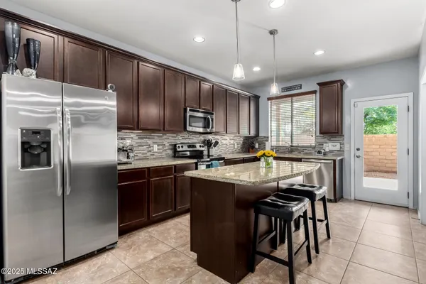 $485,000 | 2381 East Autumn Flower Drive, Tucson, AZ 85718