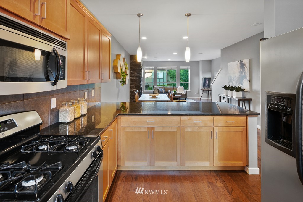 16420 2nd Drive Southeast Bothell, WA 98012 - Photo 11 of 22 Gallery Image 11