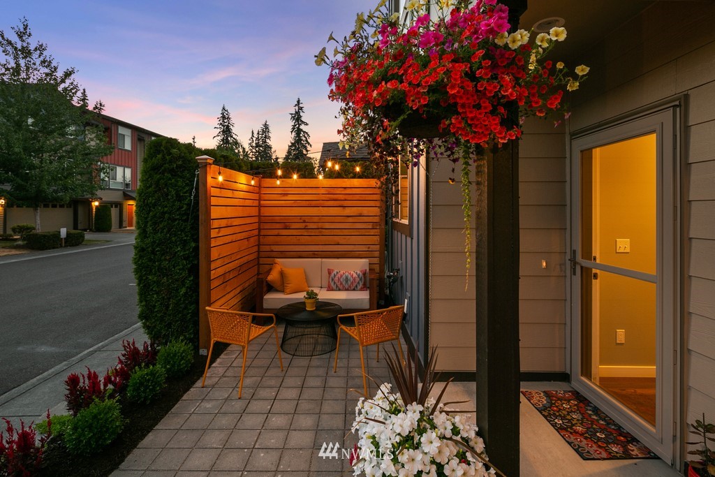 16420 2nd Drive Southeast Bothell, WA 98012 - Photo 12 of 22 Gallery Image 12