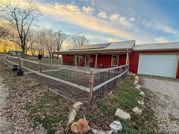 $349,900 | 11301 Hwy Z, Versailles, MO 65084