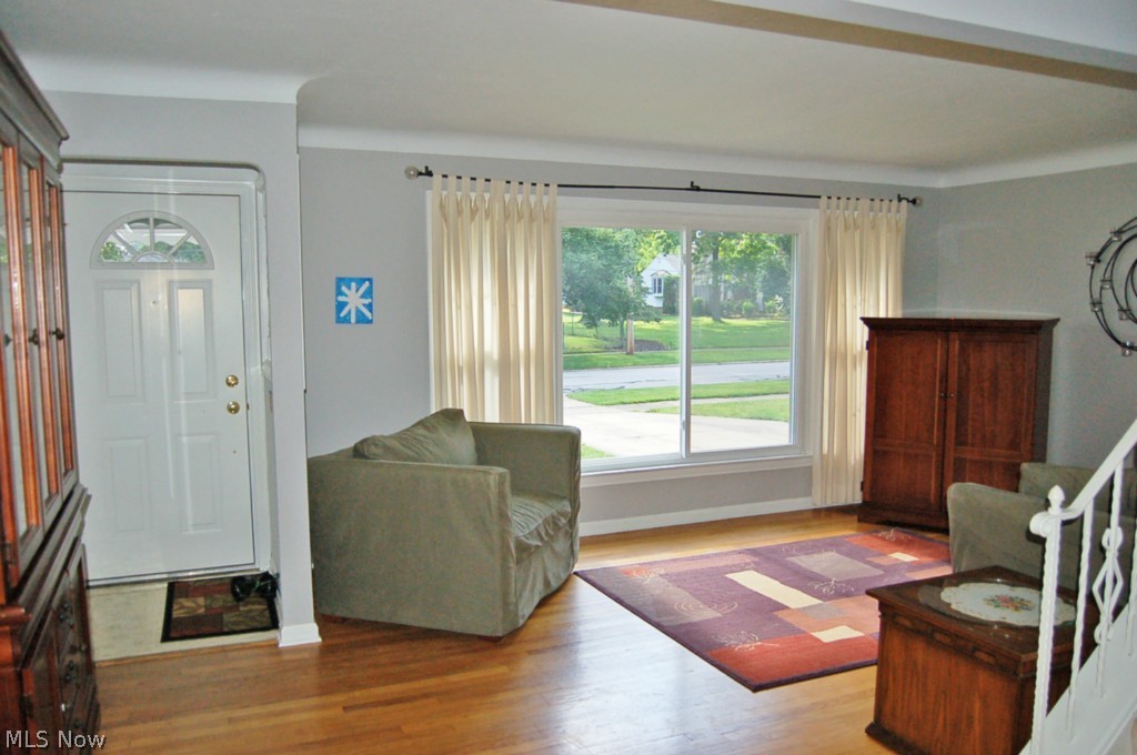 948 Dalewood Road Cleveland, OH 44124 - Photo 5 of 25 Gallery Image 5