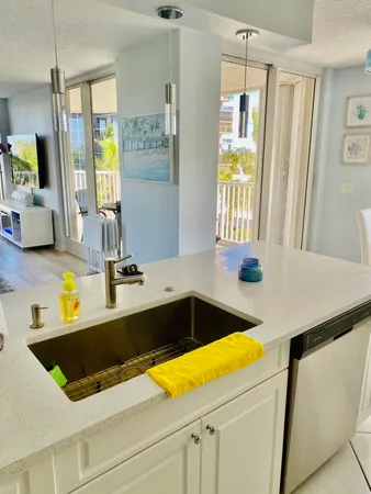 $3,200 | 5049 North Hwy A1A, Unit 402, Fort Pierce, FL 34949