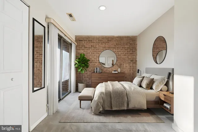 $2,000 | 19431 Brassie Place, Unit 19431, Montgomery Village, MD 20886