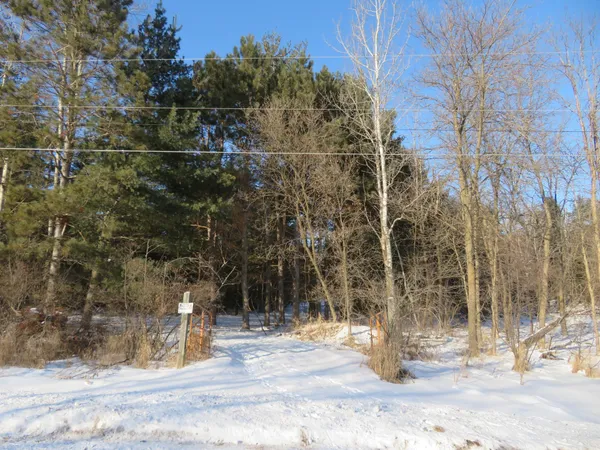 $67,500 | Lot 2 East Lincoln Avenue, Amery, WI 54001