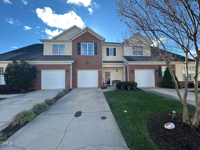 $289,000 | 702 Village Lake Drive, Mebane, NC 27302