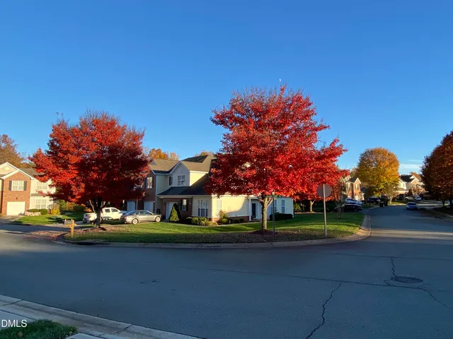 $289,000 | 702 Village Lake Drive, Mebane, NC 27302