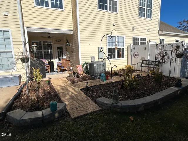 $289,000 | 702 Village Lake Drive, Mebane, NC 27302