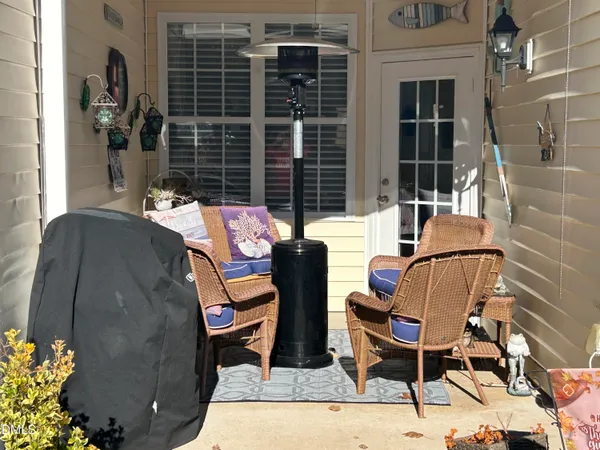 $289,000 | 702 Village Lake Drive, Mebane, NC 27302