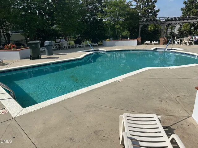 $289,000 | 702 Village Lake Drive, Mebane, NC 27302