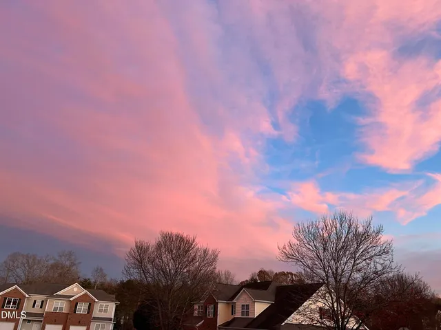 $289,000 | 702 Village Lake Drive, Mebane, NC 27302