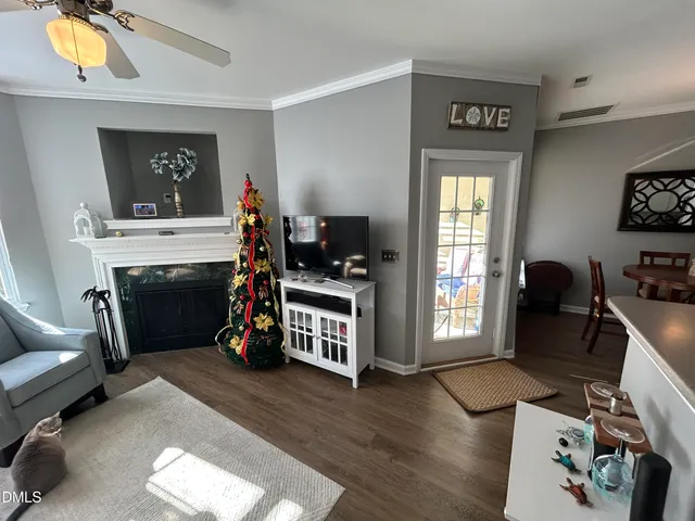 $289,000 | 702 Village Lake Drive, Mebane, NC 27302