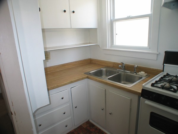 154 Walker Street Fall River, MA 02723 - Photo 2 of 9