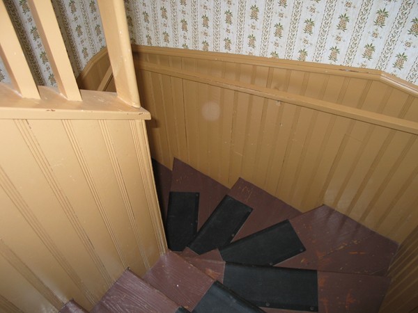 154 Walker Street Fall River, MA 02723 - Photo 6 of 9