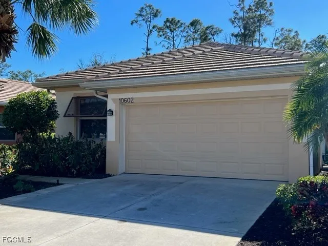 $5,200 | 10602 Camarelle Circle, Fort Myers, FL 33913