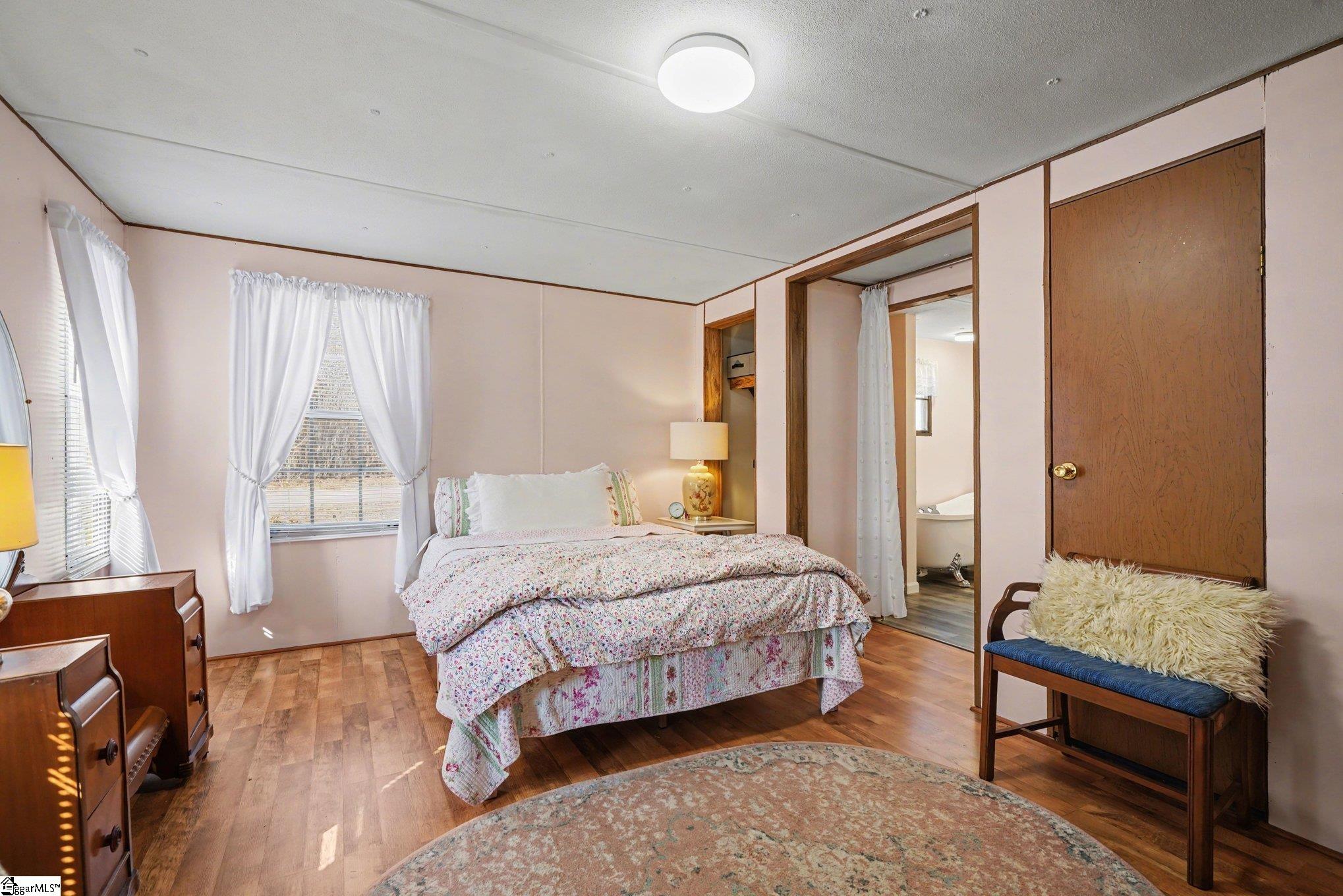 414 Latham Road Easley, SC 29640 - Photo 13 of 27