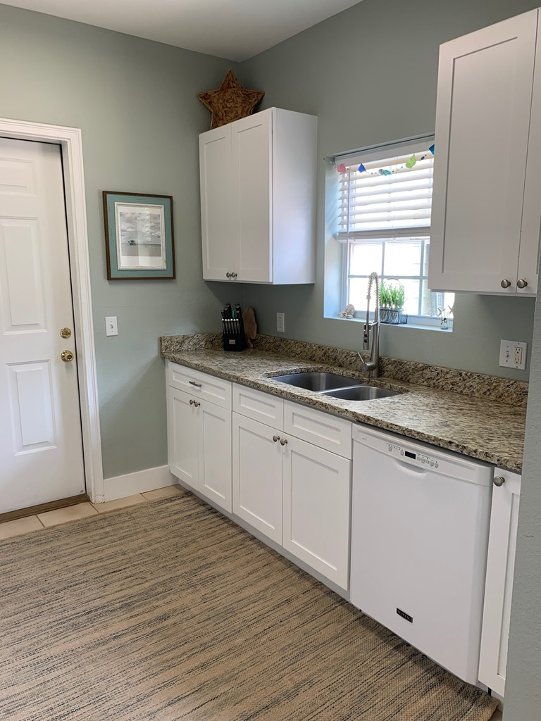1412 Country Club Road Port St. Joe, FL 32456 - Photo 6 of 31 Gallery Image 6