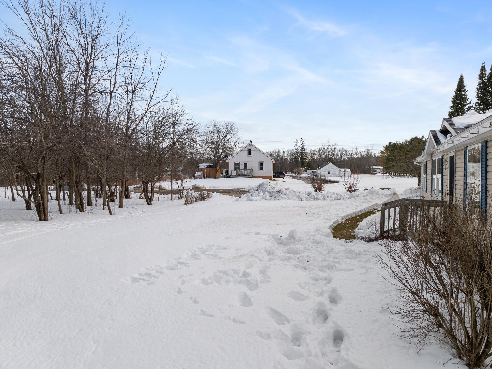 1236 Division Street Cheboygan, MI 49721 - Photo 25 of 27 Gallery Image 25