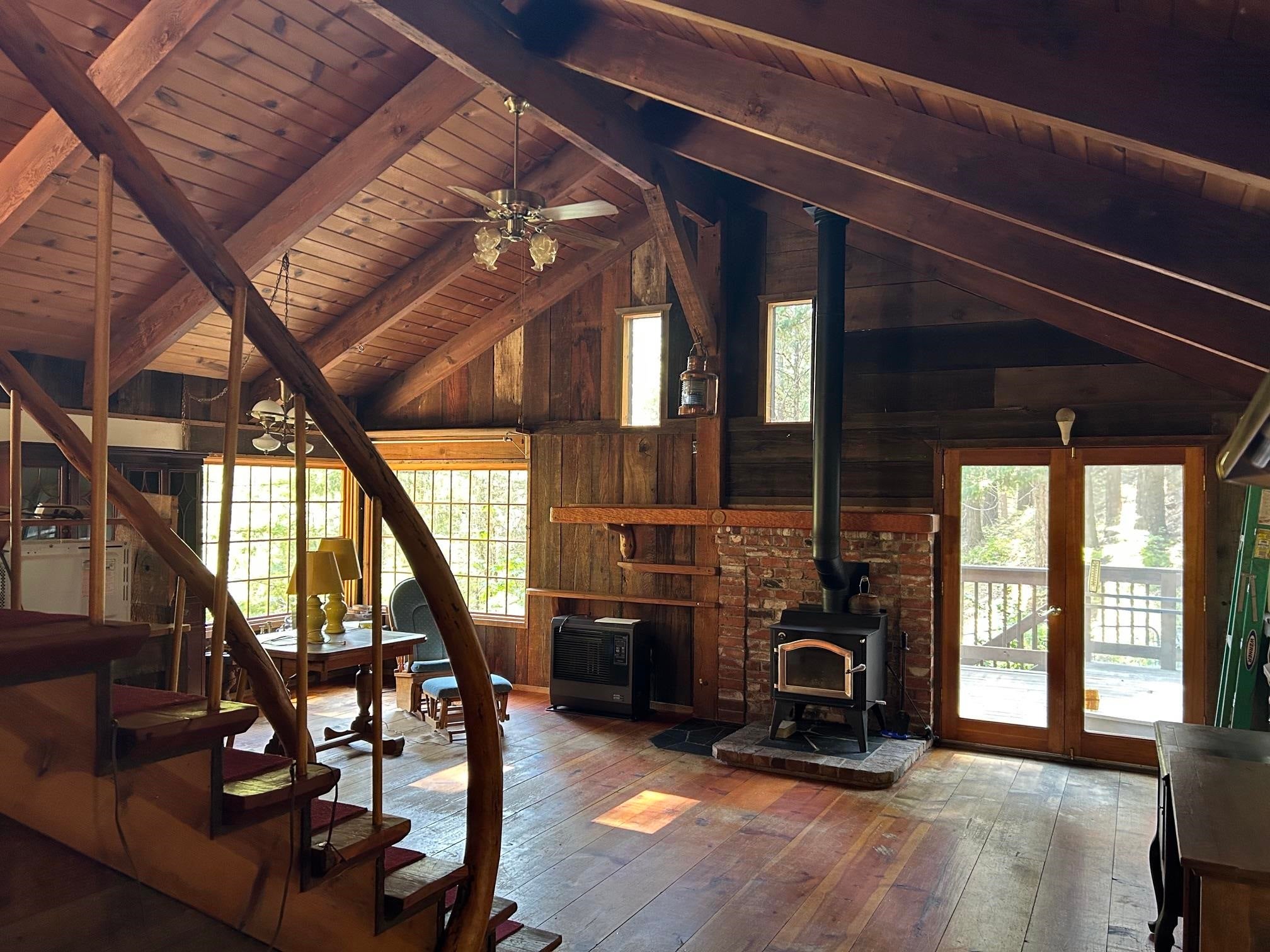 1404 South Shasta Ranch Road Mount Shasta, CA 96067 - Photo 22 of 48 Gallery Image 22
