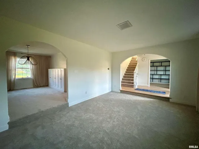 $339,900 | 317 South Lu Court, Carbondale, IL 62901