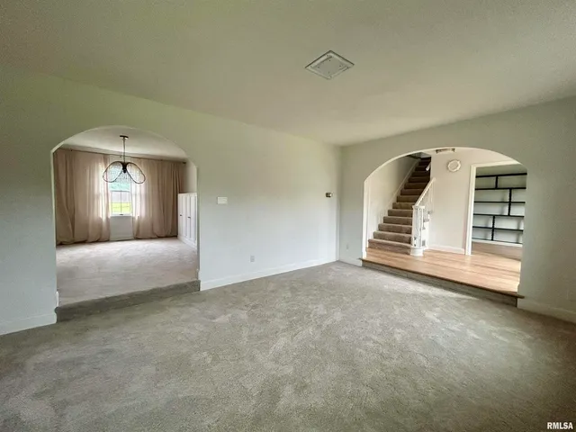 $339,900 | 317 South Lu Court, Carbondale, IL 62901