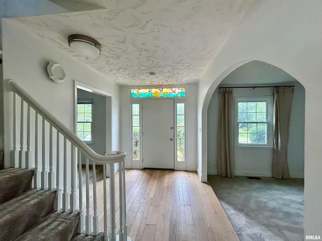 $339,900 | 317 South Lu Court, Carbondale, IL 62901