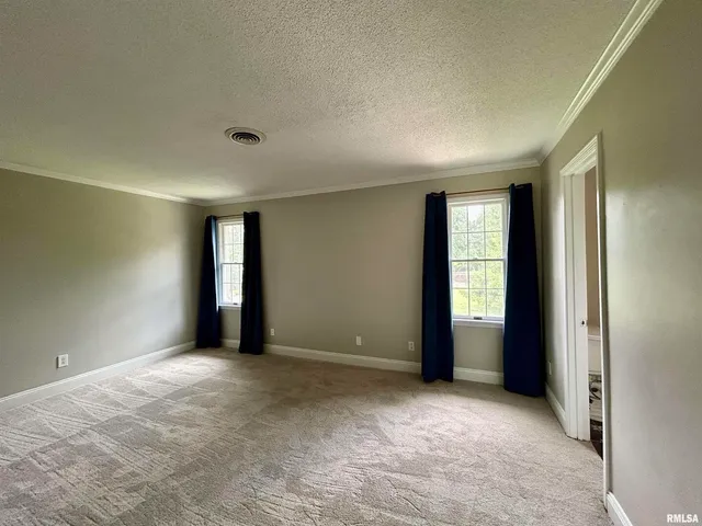 $339,900 | 317 South Lu Court, Carbondale, IL 62901