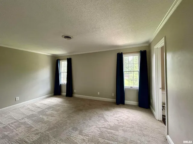 $339,900 | 317 South Lu Court, Carbondale, IL 62901