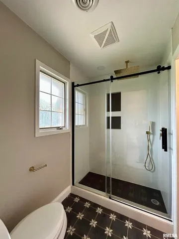 $339,900 | 317 South Lu Court, Carbondale, IL 62901