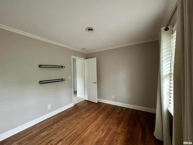 $339,900 | 317 South Lu Court, Carbondale, IL 62901