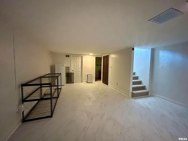 $339,900 | 317 South Lu Court, Carbondale, IL 62901