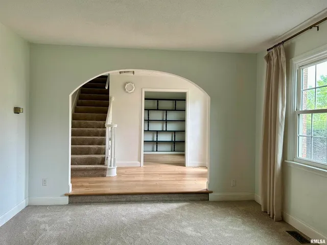 $339,900 | 317 South Lu Court, Carbondale, IL 62901