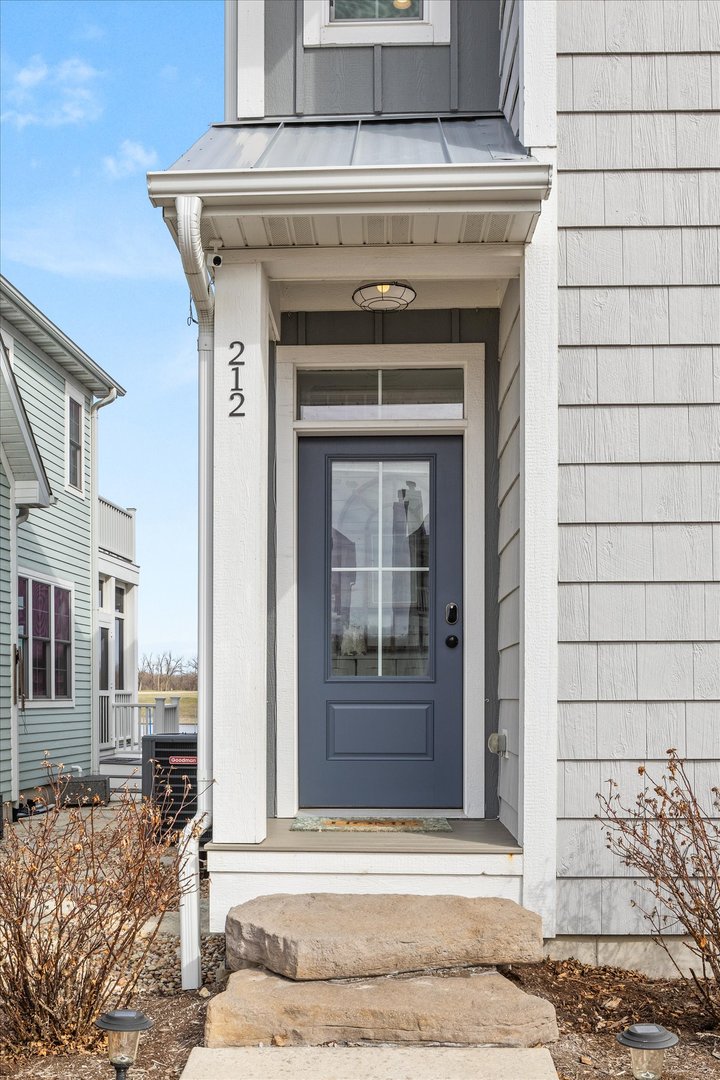 212 Leeward Way Ottawa, IL 61350 - Photo 3 of 59