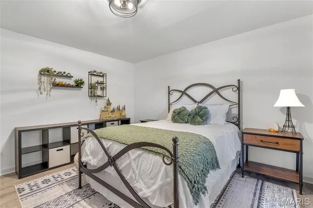 $169,900 | 4259 Burnett Walk, St. Louis, MO 63125