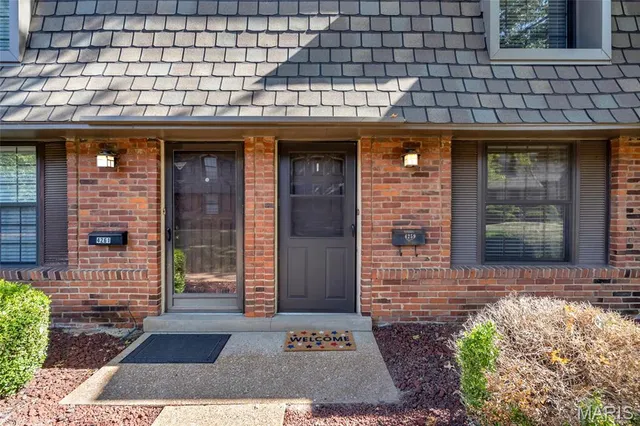 $169,900 | 4259 Burnett Walk, St. Louis, MO 63125