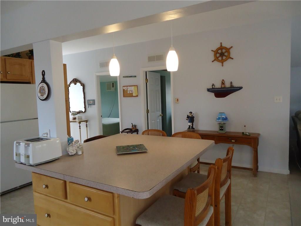 308 Heron Road Tuckerton, NJ 08087 - Photo 8 of 11